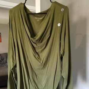 GREEN SOFT SURROUNDINGS LONG SLEEVE SHIRT